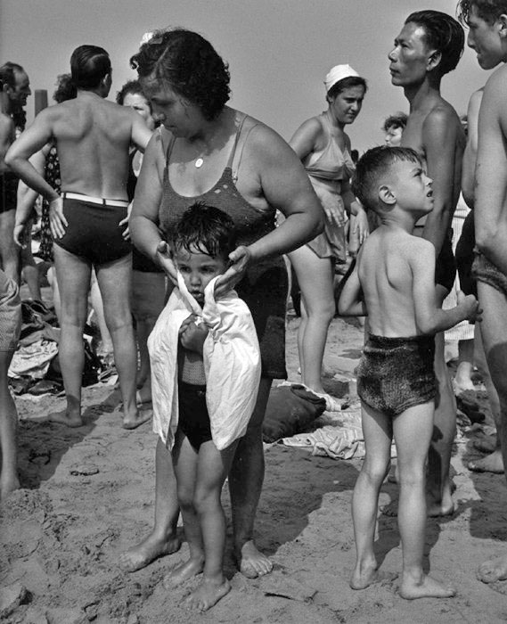 Drying Off (Вытирание после купания), 1938