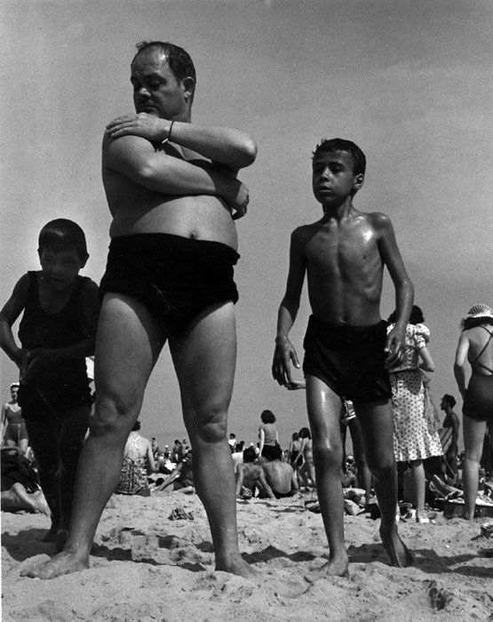 On The Beach, (На пляже), 1938