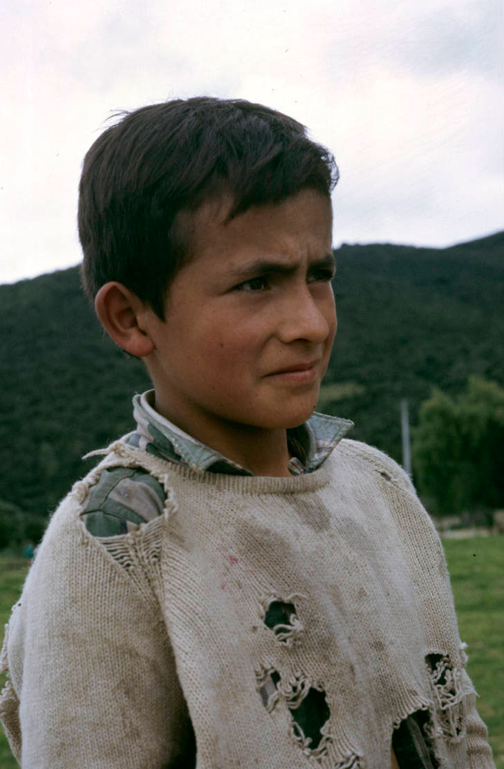 Portrait of boy wearing tattered sweater (Портрет мальчика в рваном свитере), 1969