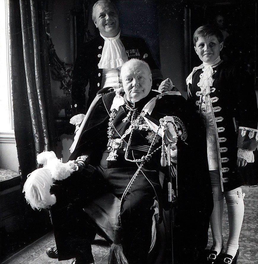 Winston, Randolph, and Winston Churchill (Винстон, Рандольф и Винстон Черчилли), 1953