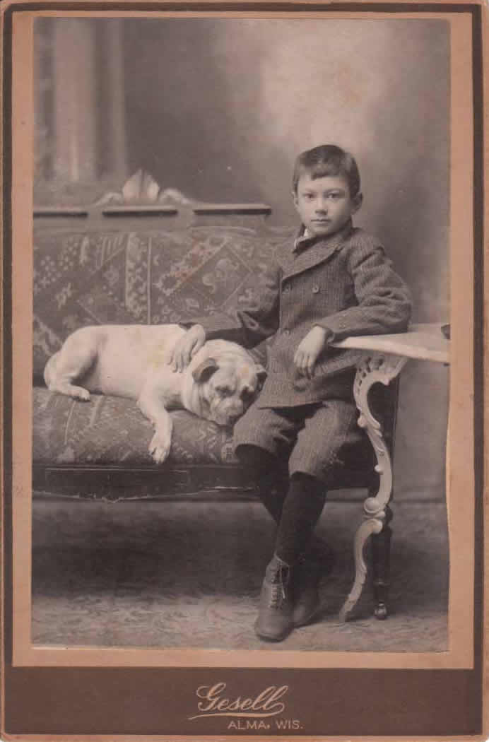 A boy and his dog (Мальчик и его собака), XIX