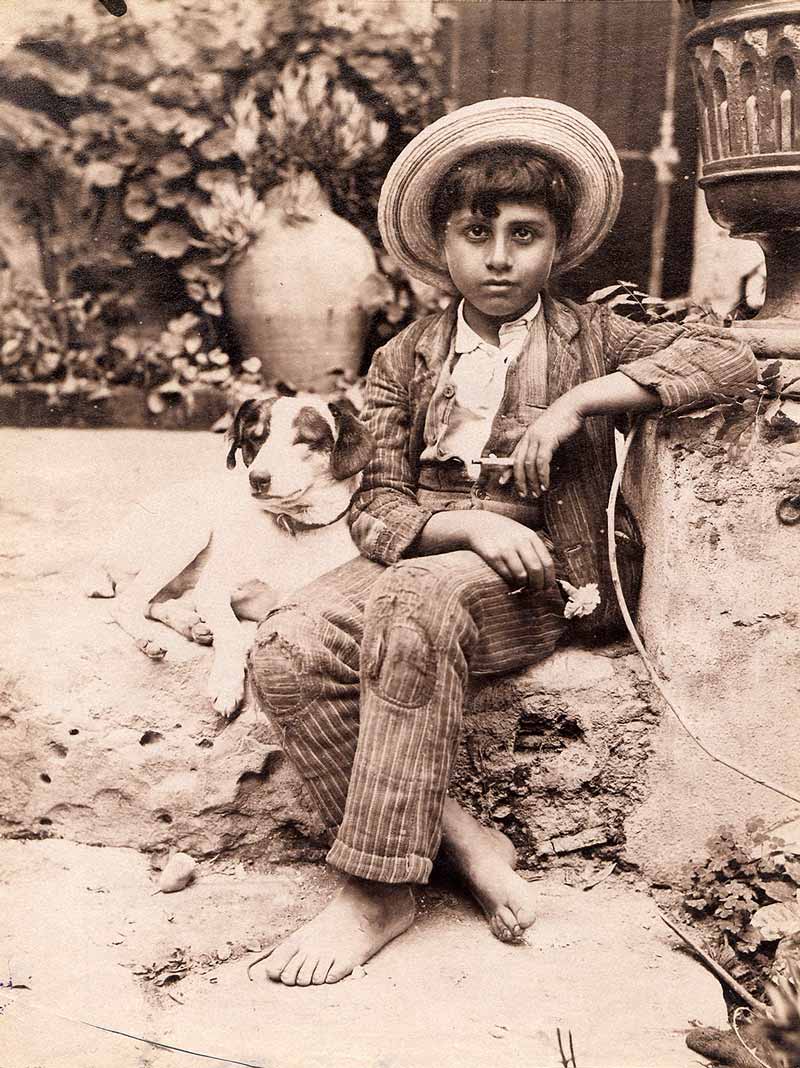 Young boy with dog (Мальчик с собакой), c.1900