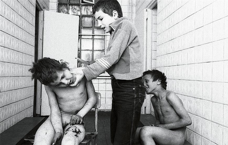 Приемник-распределитель для несовершеннолетних (Juvenile detention center), 1997