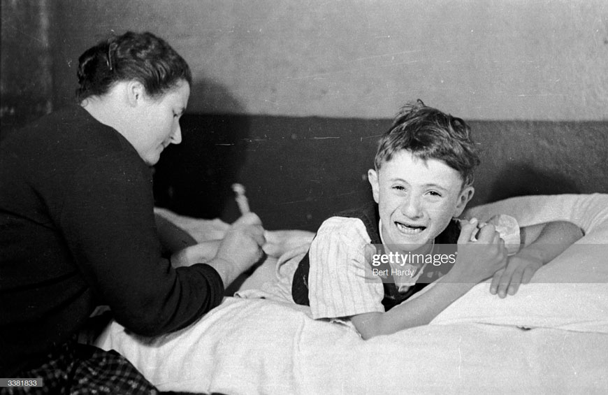 Young Jean-Claude Fide being treated with Penicillin by his mother (Юный Жан-Клод Фидэ, которого мать лечит пенициллином), December 1948