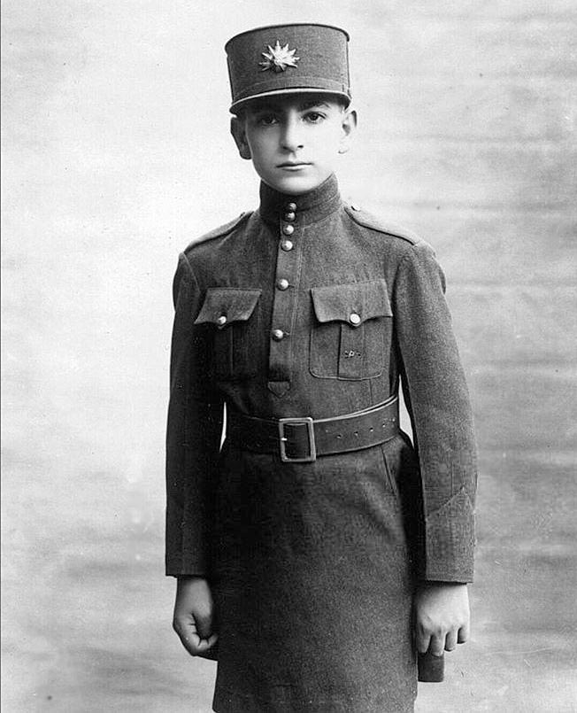 Shah Mohammad Reza Pahlavi of Persia as a young boy (Персидский шах Мохаммед Реза Пехлеви в детстве), 1930s