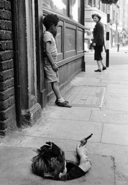 Junior sharpshooter (Юный снайпер), London, 7th august 1954