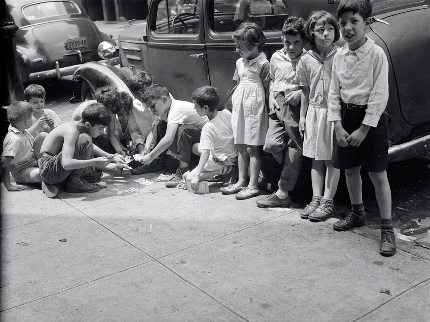 Carside street gambling (Азартные игры на улице), 1940-1979