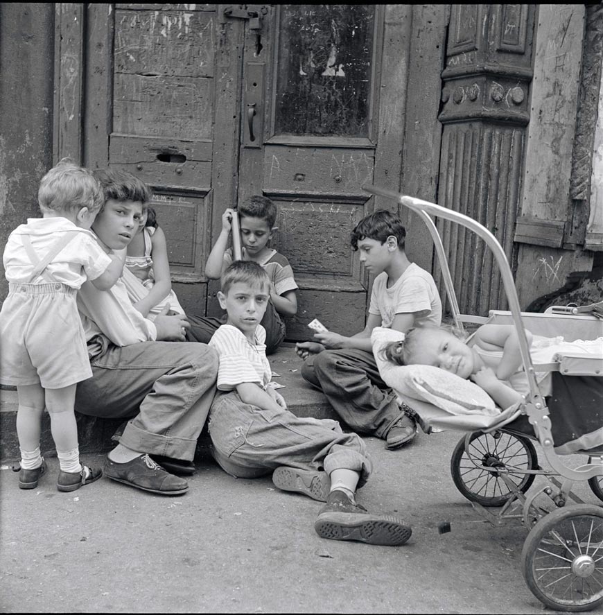 Children playing cards (Дети, играющие в карты), 1940-1979