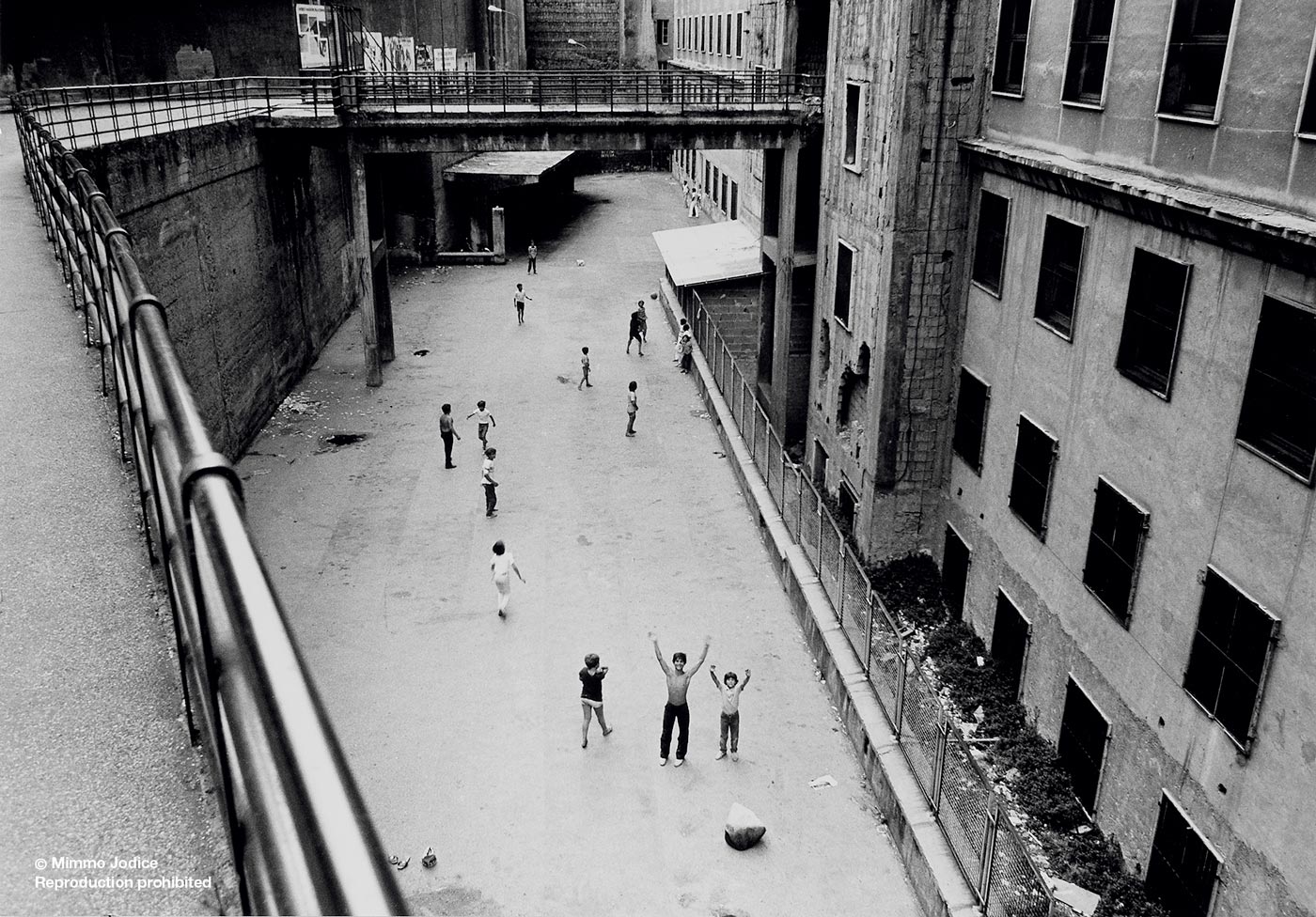 Area di rigore (Территория пенальти), 1975