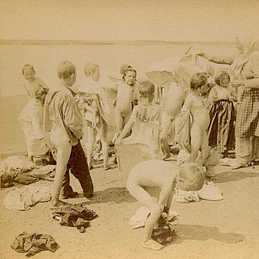 Preparing for a Swim, Volga River, Russia (Подготовка к купанию, Волга, Россия), 1897