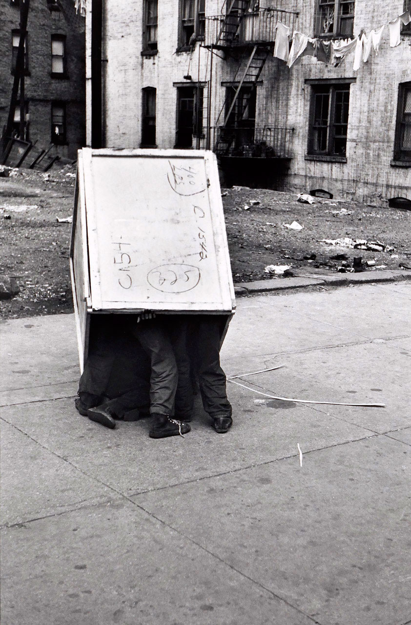 Kids in Box (Дети в коробке), c.1945