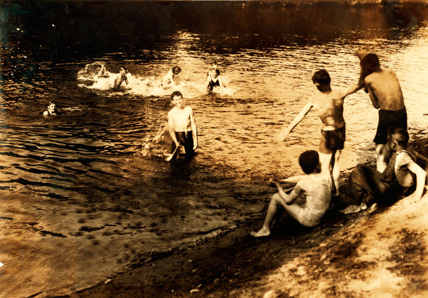 The Swimming Hole (Пруд), June 1916