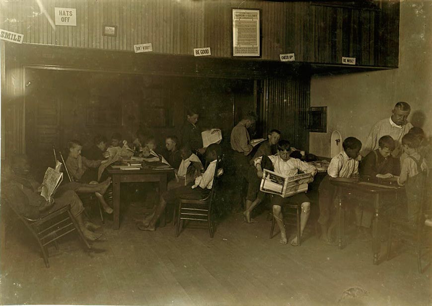 Recreation. Newsboys' Protective Association (Отдых. Ассоциация защиты газетчиков), August 1908