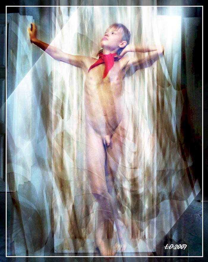 Мальчики в лучах света 30 (Boys in the rays of light 30), 2007