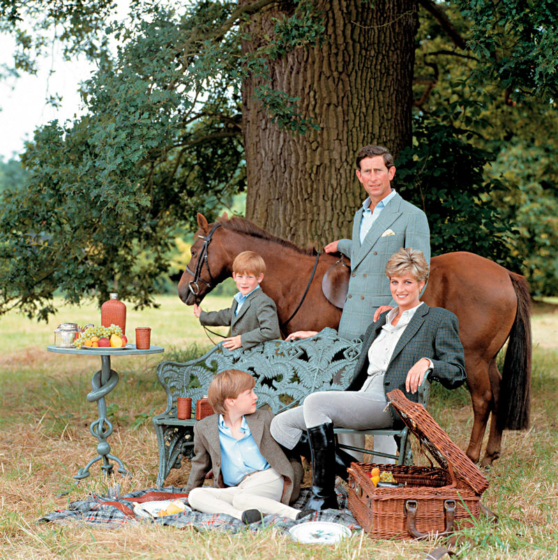 Charles, Diana and their sons William and Harry (Чарльз, Диана и их сыновья Вильям и Гарри), 1991