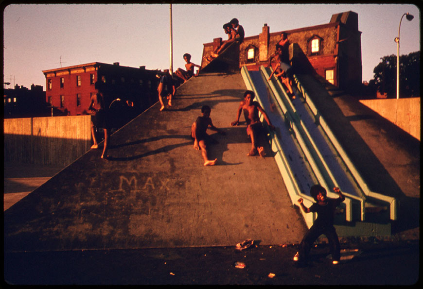 Youngsters on the July 4th Holiday (Мальчишки на празднике 4 июля), 1974