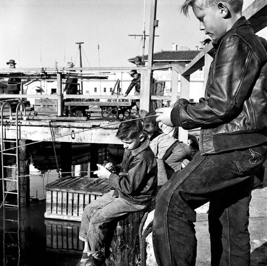 Young Fishermen (Юные рыбаки), 1954 