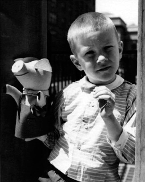 Untitled / Boy with puppet (Без названия / Мальчик с куклой), 1951-1955