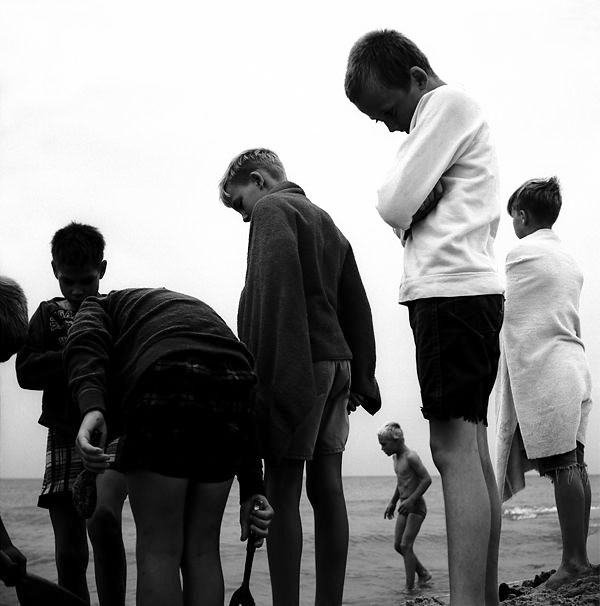 Untitled / Boys on Beach (Без названия / Мальчики на пляже), 1967