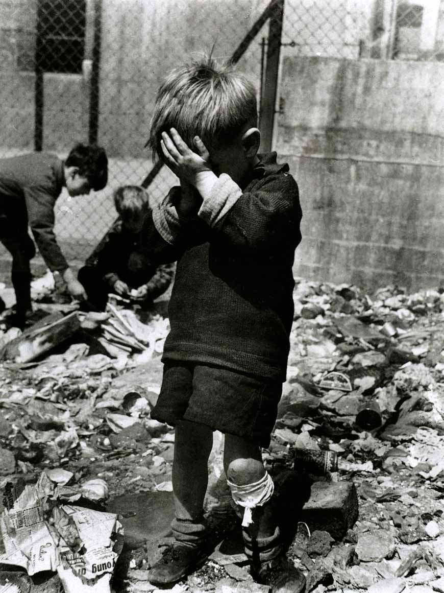 Boy on a Bombsite (Мальчик на разбомбленной территории), 1957 