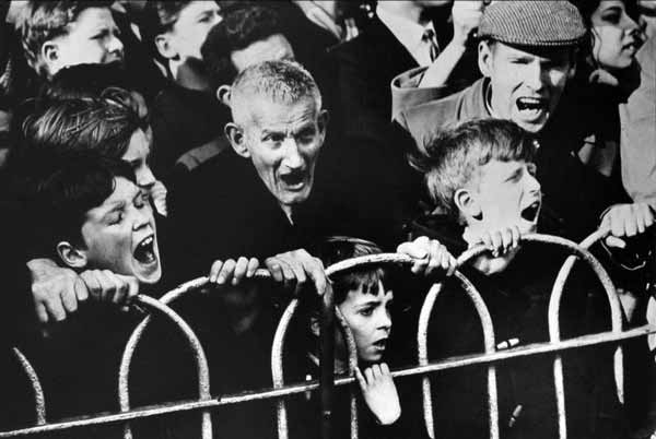 Crowd, Cup Tie - Arsenal v Liverpool (Толпа, кубковый матч Арсенал - Ливерпуль), 1963