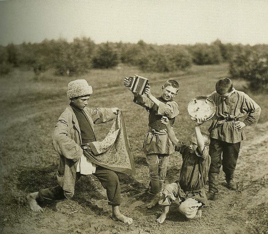 Танец мальчиков (Boys dance), 1890-е