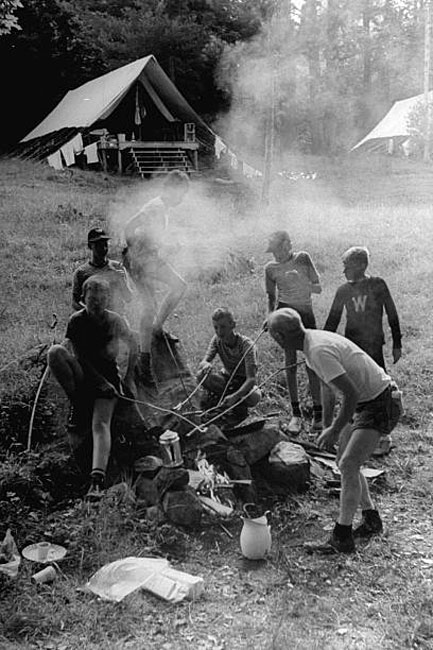 from series CAMPS * из серии ЛЕТНИЙ ЛАГЕРЬ, July 1946