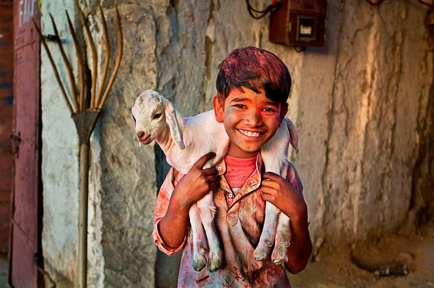 Boy with lamb (Мальчик с ягнёнком)