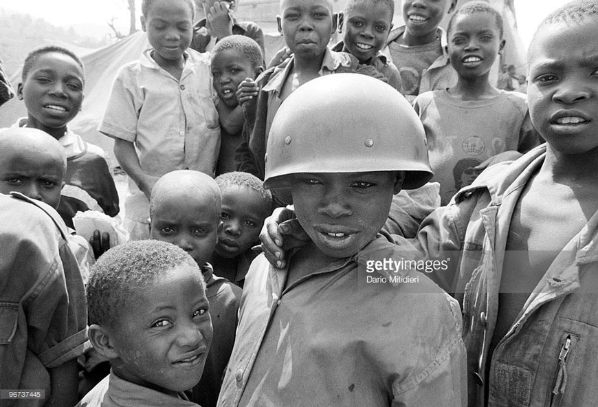 Children orphaned or displaced during the 1994 Rwandan genocide (Дети, осиротевшие или перемещенные во время Руандийского геноцида 1994 года), 1994