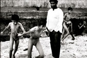 from series Street CHILDREN of BOMBAY * из серии УЛИЧНЫЕ ДЕТИ БОМБЕЯ, 1992