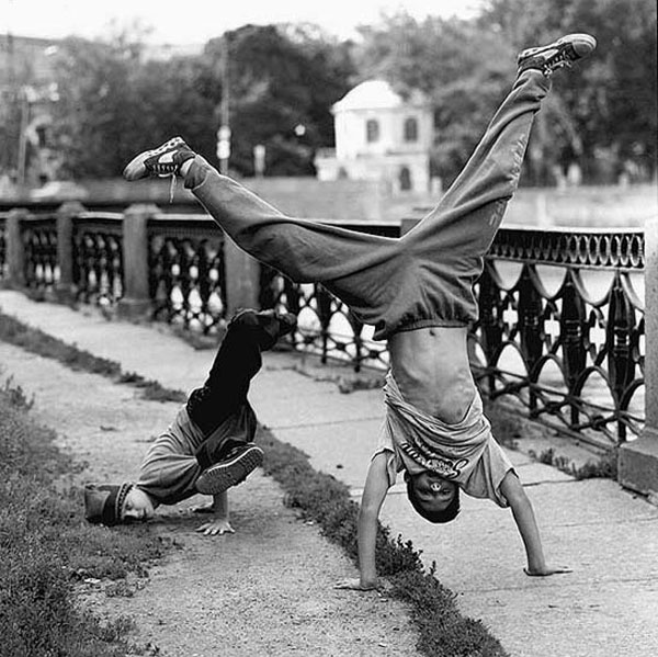 Бpeйк-дaнc, Haбepeжнaя Moйки (Breakdance)