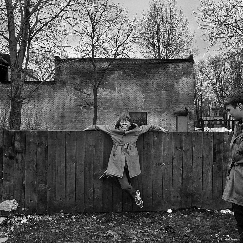 Спортплощадка (Playground), март 1990