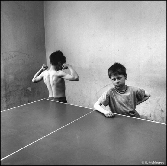 Теннисный стол (Tennis Table), 1994