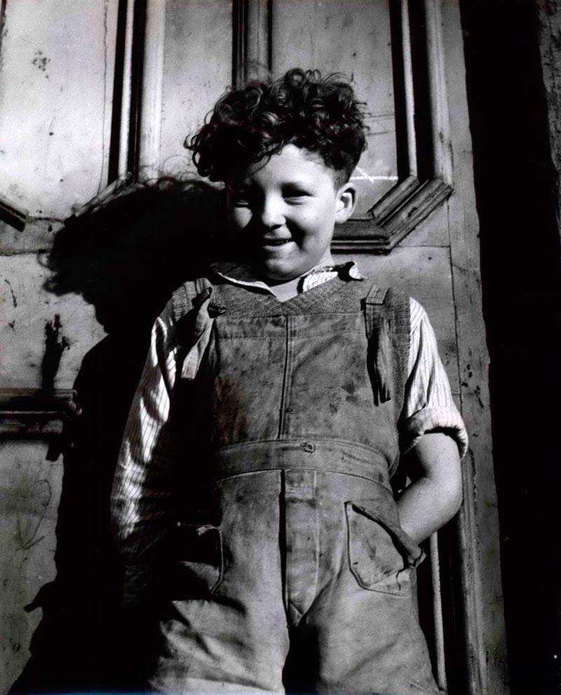 Boy In Redfern (Мальчик в Редферне), 1948