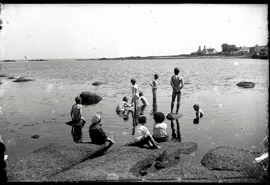 Legende og badende børn (Играющие и купающиеся дети), c.1900