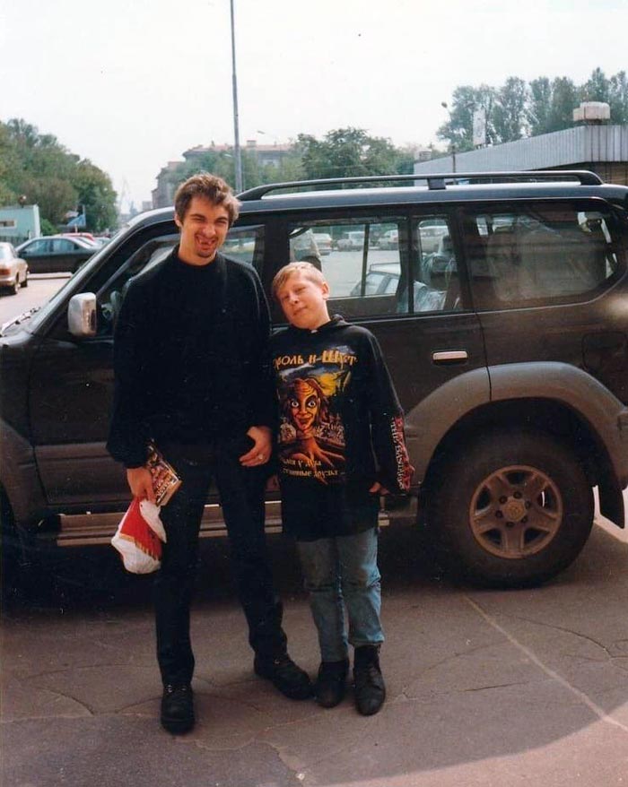 Михаил Горшенёв / Горшок с юным фанатом (Mikhail Gorshenev / Gorshok with a young fan), начало 2000-х