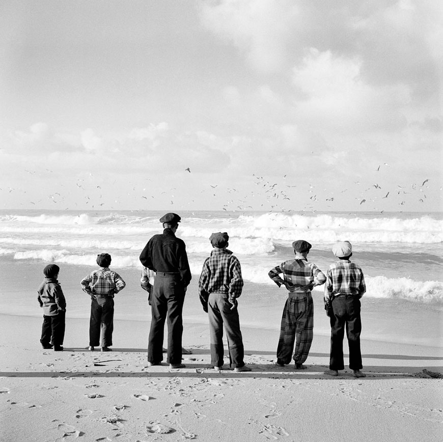 Watching the Sea (Наблюдая за морем), 1956