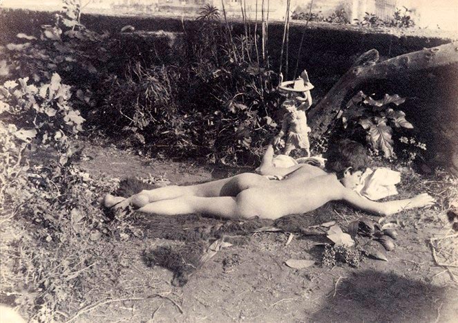 Nude reclining boy in garden (Нагой отдыхающий мальчик в саду), c.1900