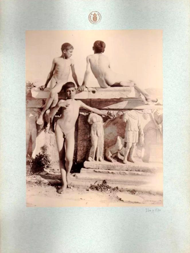 Three boys at the ancient ruins (Три мальчика у античных руин), 1880-1910