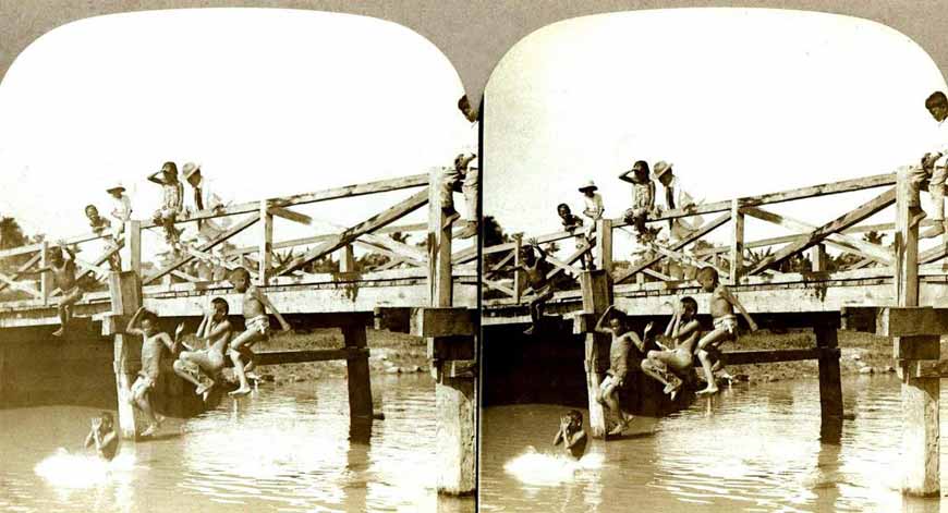 Filipino Boys Bathing, the Leap (Филиппинские мальчики купаются. Прыжок), 1929