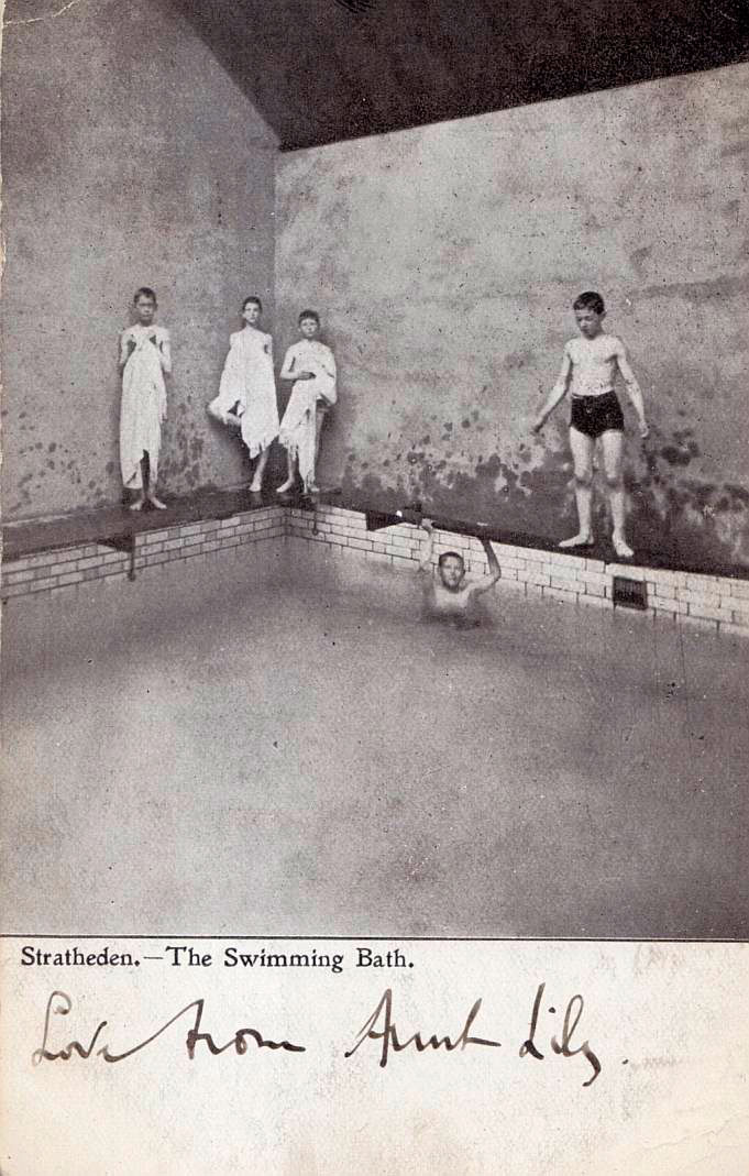 The swimming bath. Stratheden (Плавательный бассейн. Стрейтхэден)