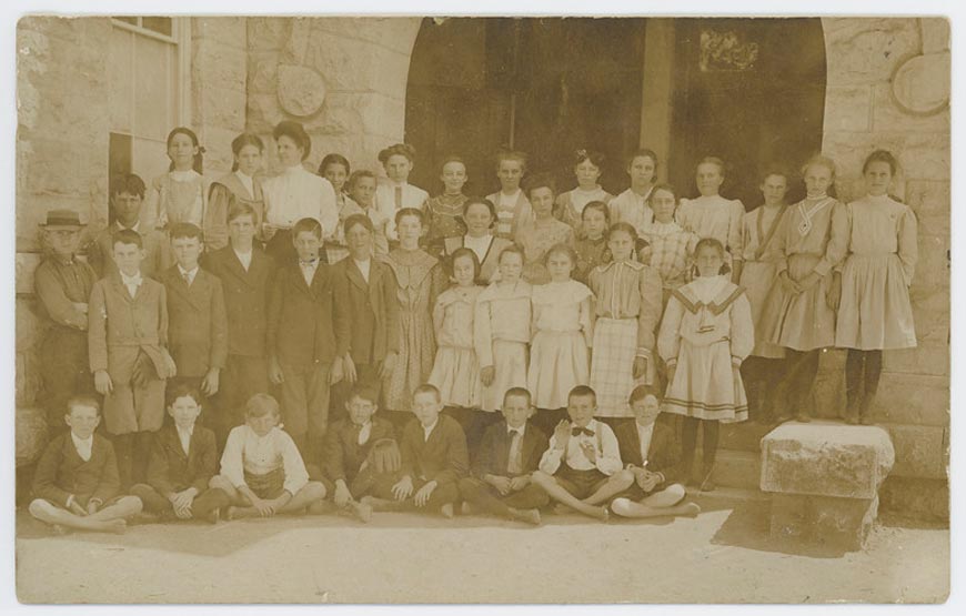 [School children / Школьники], c.1908