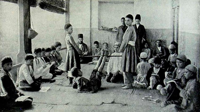 Punishment of boys; bastinado (Наказание мальчиков; бастинадо)