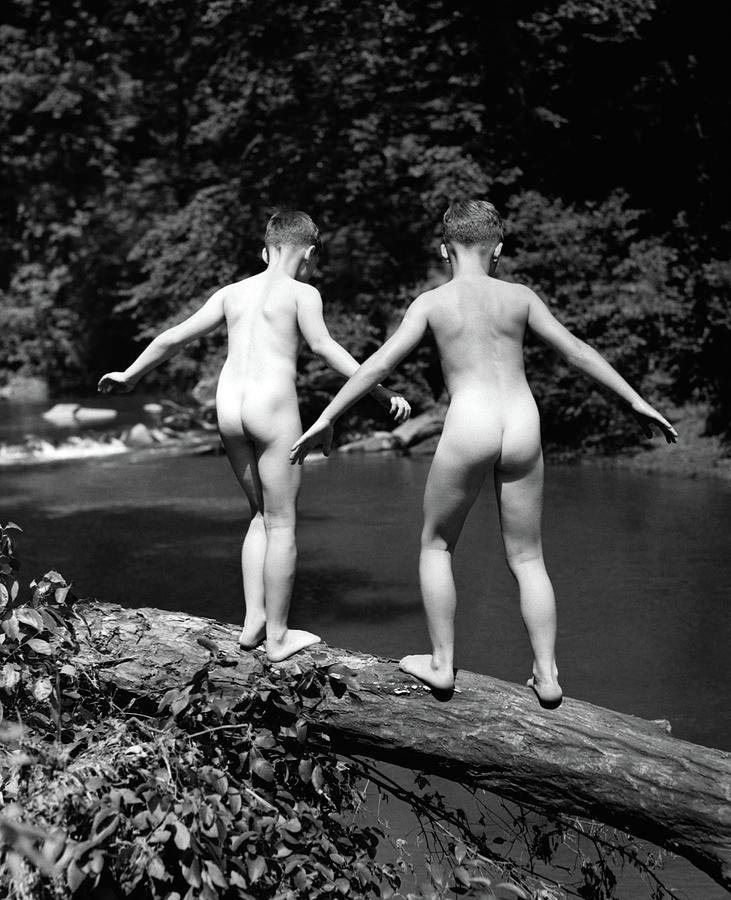 Dipping boys (Ныряющие мальчики) 1930-1940s