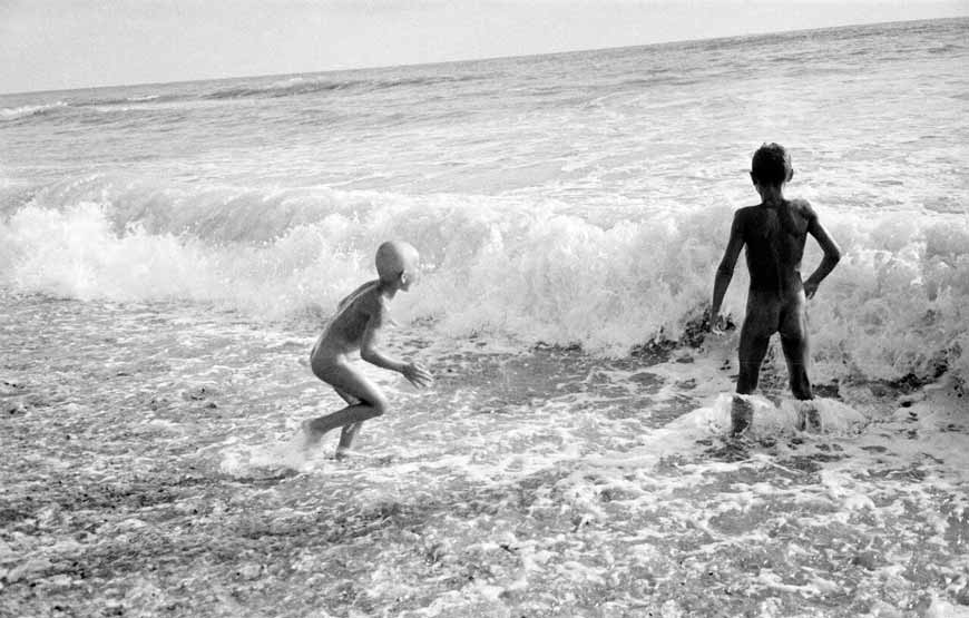 Семейный отдых (Family vacation), 1947