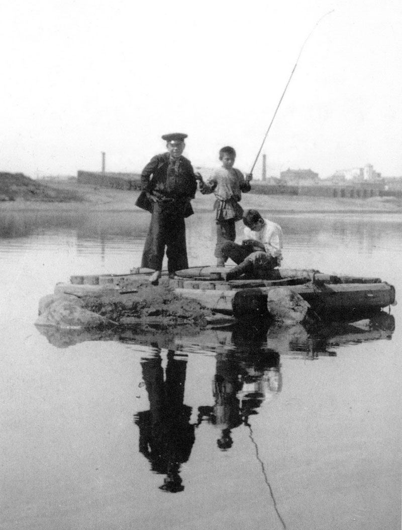 Рыбная ловля на Москве-реке (Fishing on the Moscow River), 1897