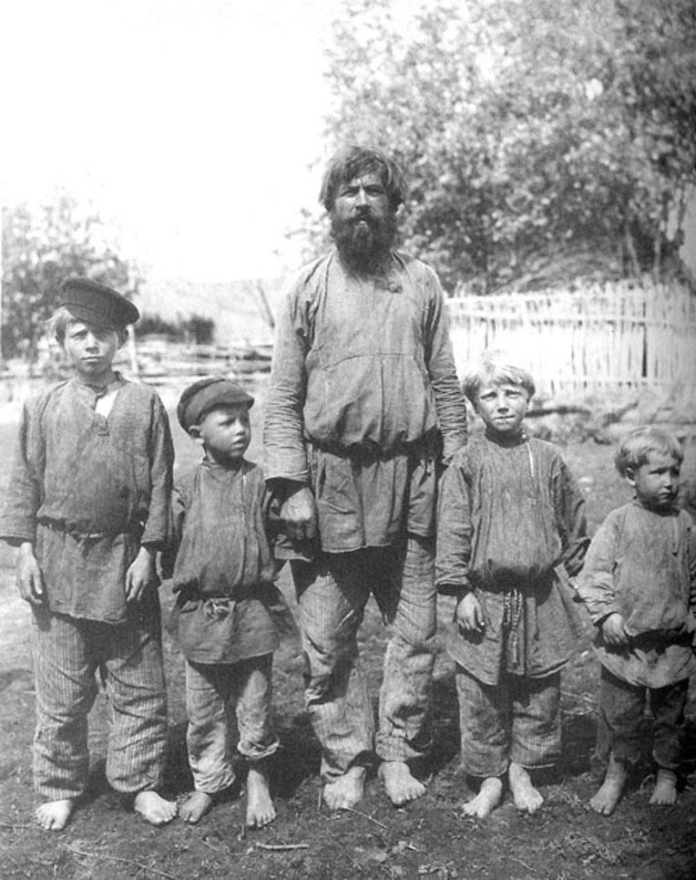 Крестьянин с сыновьями (Peasant with sons), 1910