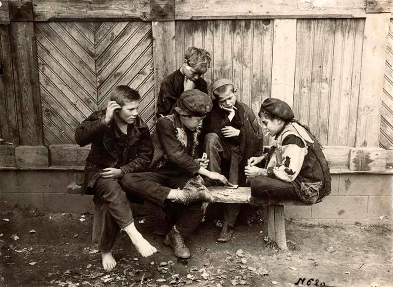 Беспризорники (Homeless boys), 1920-е