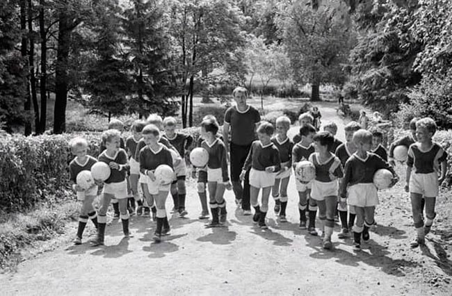 ДЮСШ олимпийского резерва «Смена» (Olympic Reserve Sports School 'Smena'), 1984