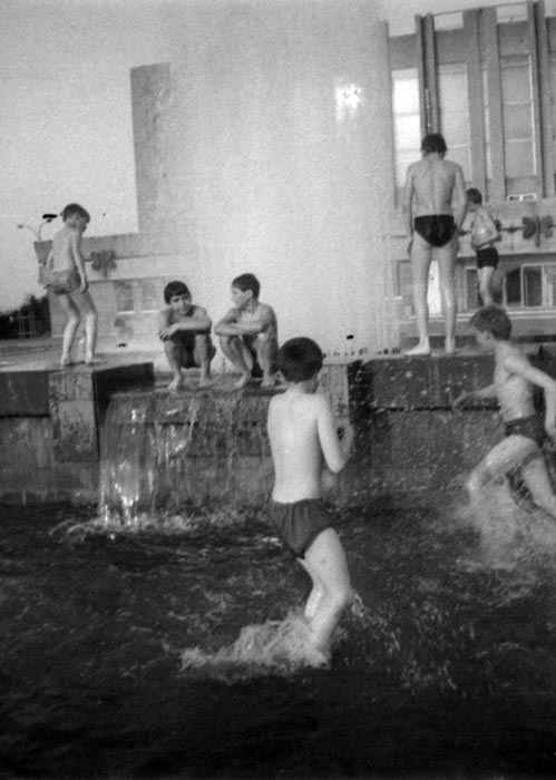 ДК «Нефтяник» (House of Culture 'Neftyanik'), конец 1980-х 